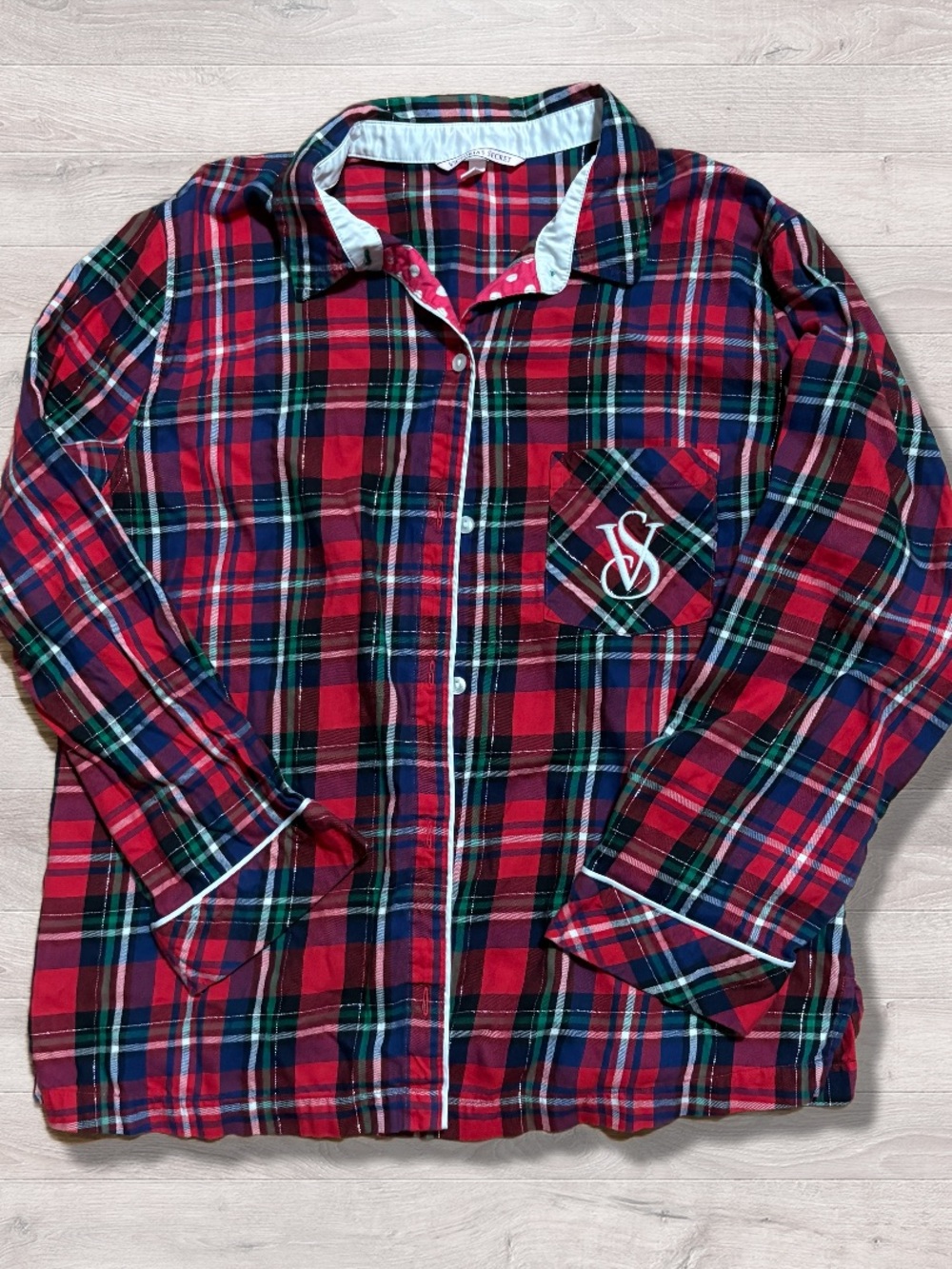 Victoria’s Secret Plaid Red flannel pajama PJ shirt size Medium long sleeve